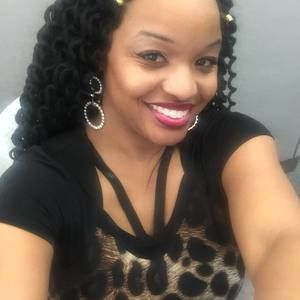 Meet your Posher, Erica